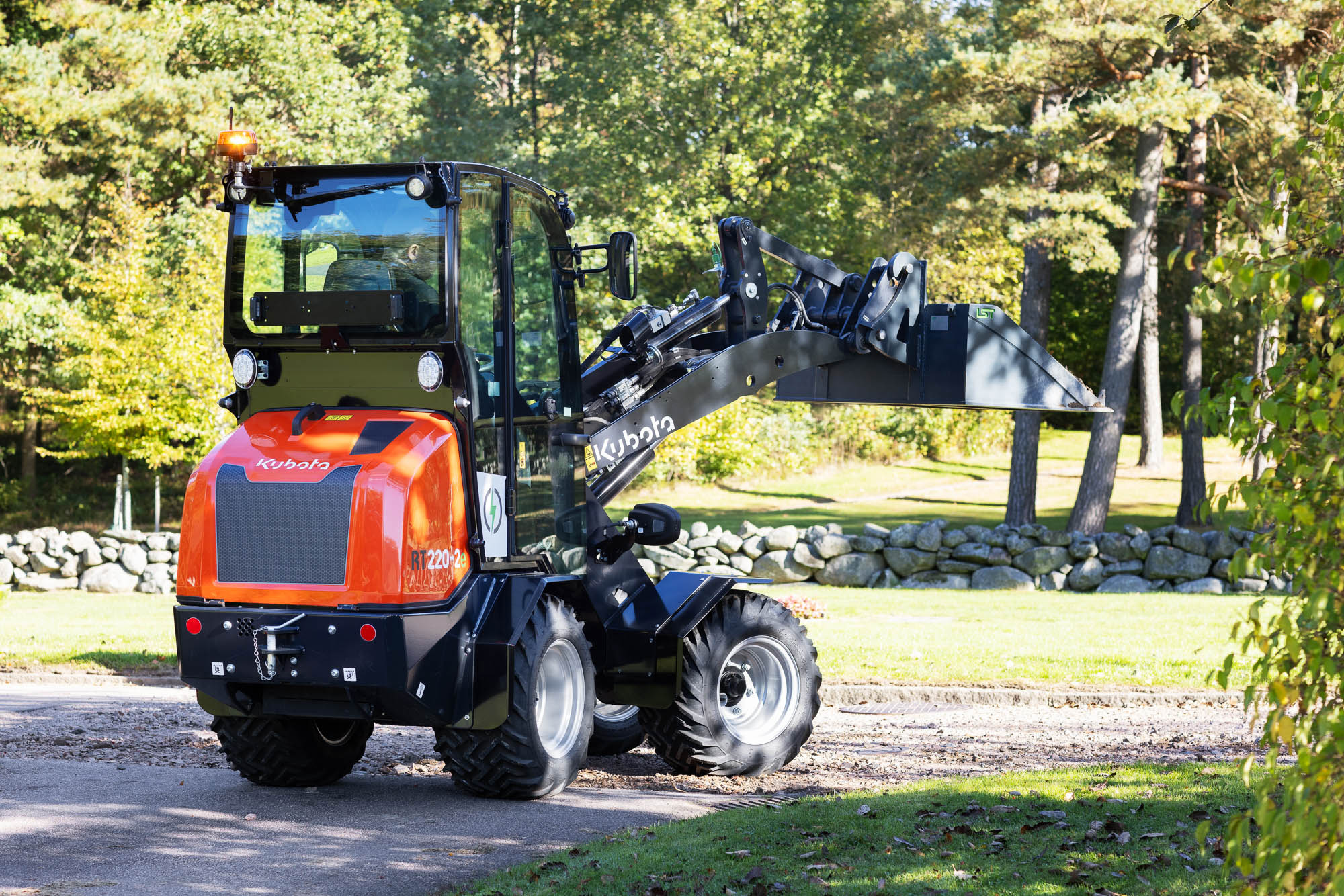 Kubota RT220-2e elhjulastare i park